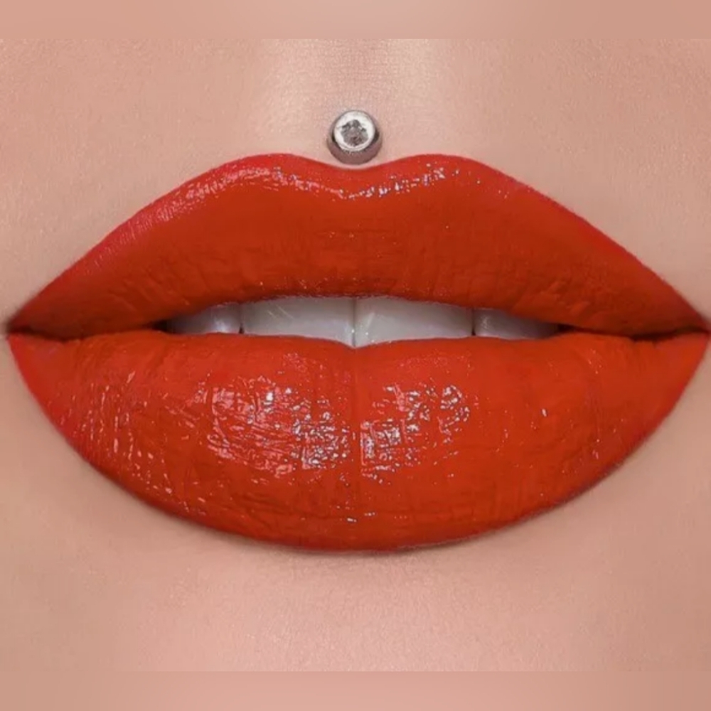 Jeffree Star Cosmetics The Supreme Gloss in Everybody Knows NEW